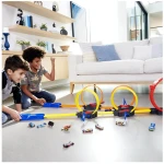 Hot Wheels Πίστα για Κόντρες Με Πολλαπλά Λουπ - Image 2