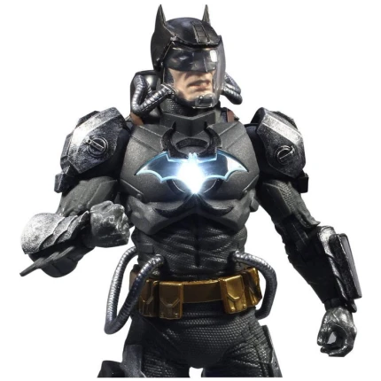 DC Multiverse Action Figure Batman Hazmat Suit Gold Label Light Up Batman Symbol 18 cm McFARLANE TOYS (15169)